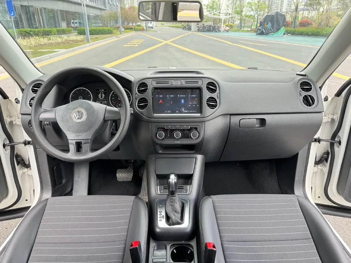 2017 MAXUS T60 2.0T 224HP L4 6AT,autocango,china used car exporter,china ev exporter,chinese used car exporter,chinese used ev exporter