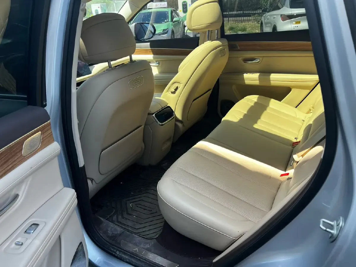 2024 Ford Transit 2.0T 143HP L4 9AT,autocango,china used car exporter,china ev exporter,chinese used car exporter,chinese used ev exporter