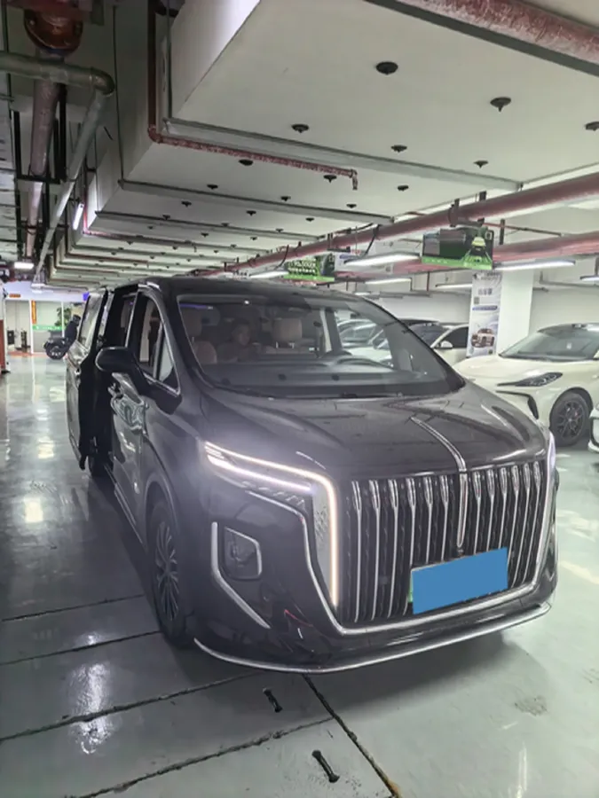 2023 HongQi HQ9 2.0T 252HP L4 8AT,autocango,china used car exporter,china ev exporter,chinese used car exporter,chinese used ev exporter