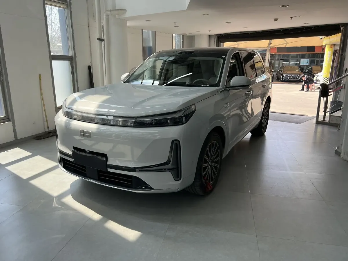 2025 Geely Galaxy M9 1.5T 163HP L4 3DHT PHEV,autocango,china used car exporter,china ev exporter,chinese used car exporter,chinese used ev exporter