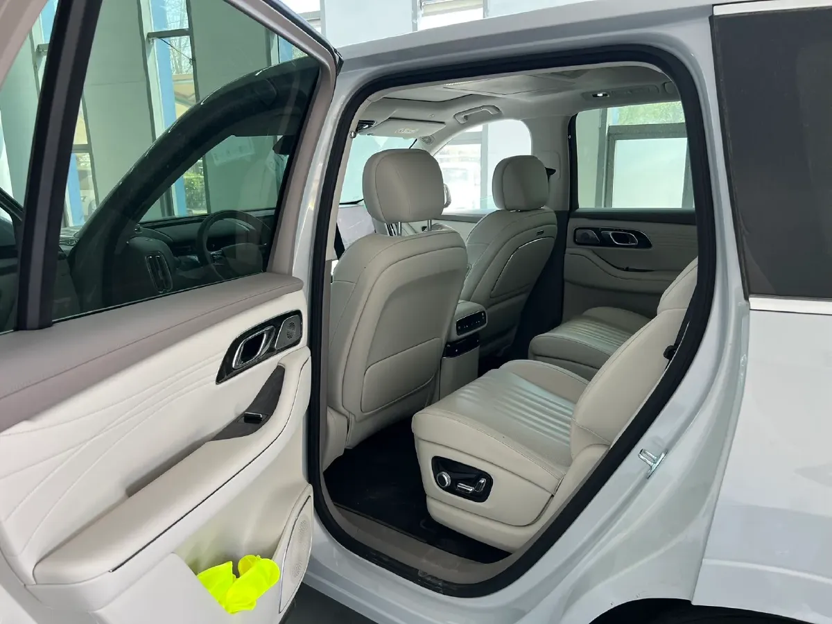 2025 Geely Galaxy M9 1.5T 163HP L4 3DHT PHEV,autocango,china used car exporter,china ev exporter,chinese used car exporter,chinese used ev exporter