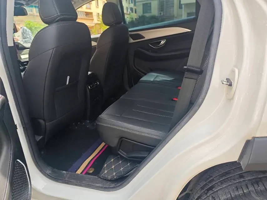 2023 Jetour X90 Plus 2.0T 254HP L4 7DCT,autocango,china used car exporter,china ev exporter,chinese used car exporter,chinese used ev exporter