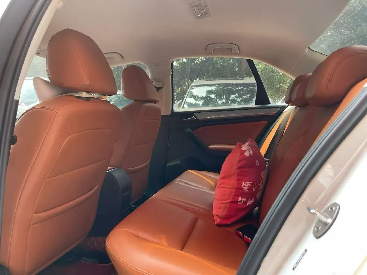 2019 Volkswagen Bora 1.5L 110HP L4 6AT,autocango,china used car exporter,china ev exporter,chinese used car exporter,chinese used ev exporter