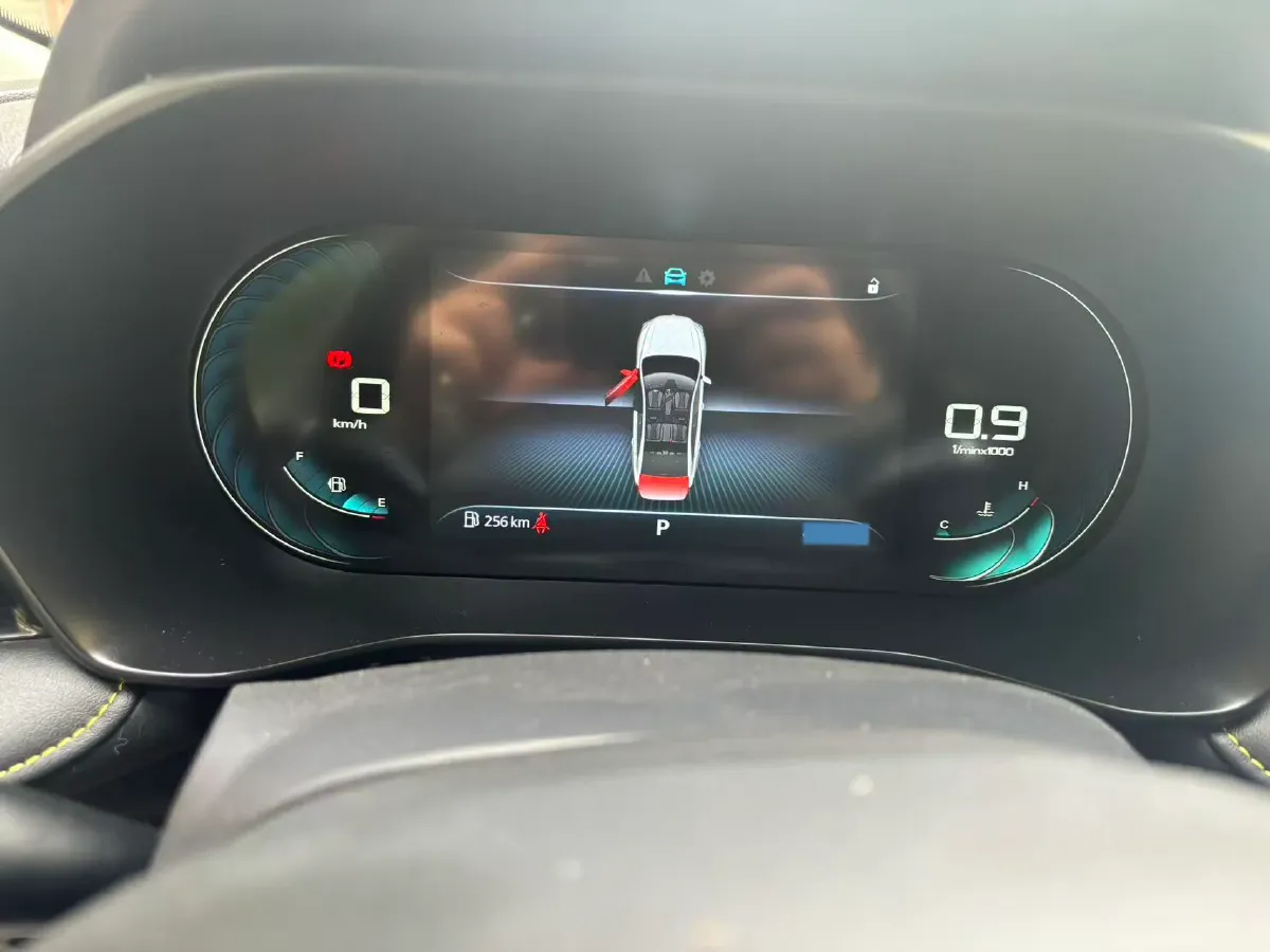 2021 Roewe i5 1.5L 120HP L4 CVT,autocango,china used car exporter,china ev exporter,chinese used car exporter,chinese used ev exporter