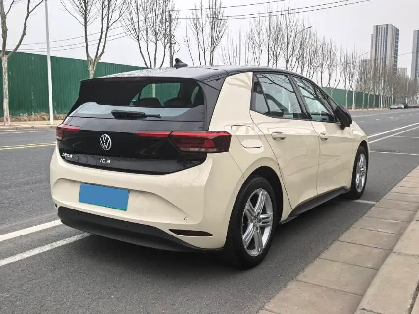 2025 Volkswagen ID.3 BEV 53.6KWH,autocango,china used car exporter,china ev exporter,chinese used car exporter,chinese used ev exporter
