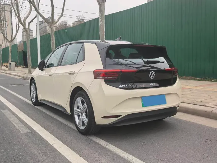 2025 Volkswagen ID.3 BEV 53.6KWH,autocango,china used car exporter,china ev exporter,chinese used car exporter,chinese used ev exporter