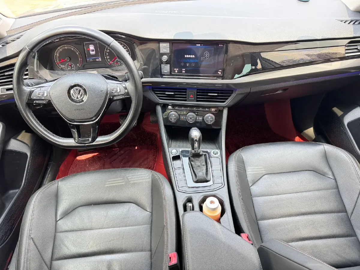 2019 Roewe RX5 MAX 2.0T 231HP L4 6DCT,autocango,china used car exporter,china ev exporter,chinese used car exporter,chinese used ev exporter