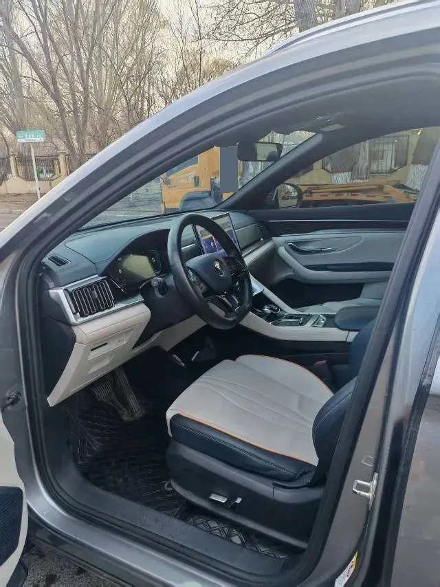 2022 Geely JiaJi 1.5T 177HP L3 7DCT PHEV 15.5KWH,autocango,china used car exporter,china ev exporter,chinese used car exporter,chinese used ev exporter