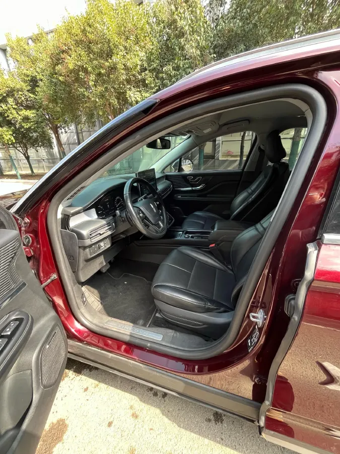 2020 Lincoln Corsair 2.0T 245HP L4 8AT,autocango,china used car exporter,china ev exporter,chinese used car exporter,chinese used ev exporter