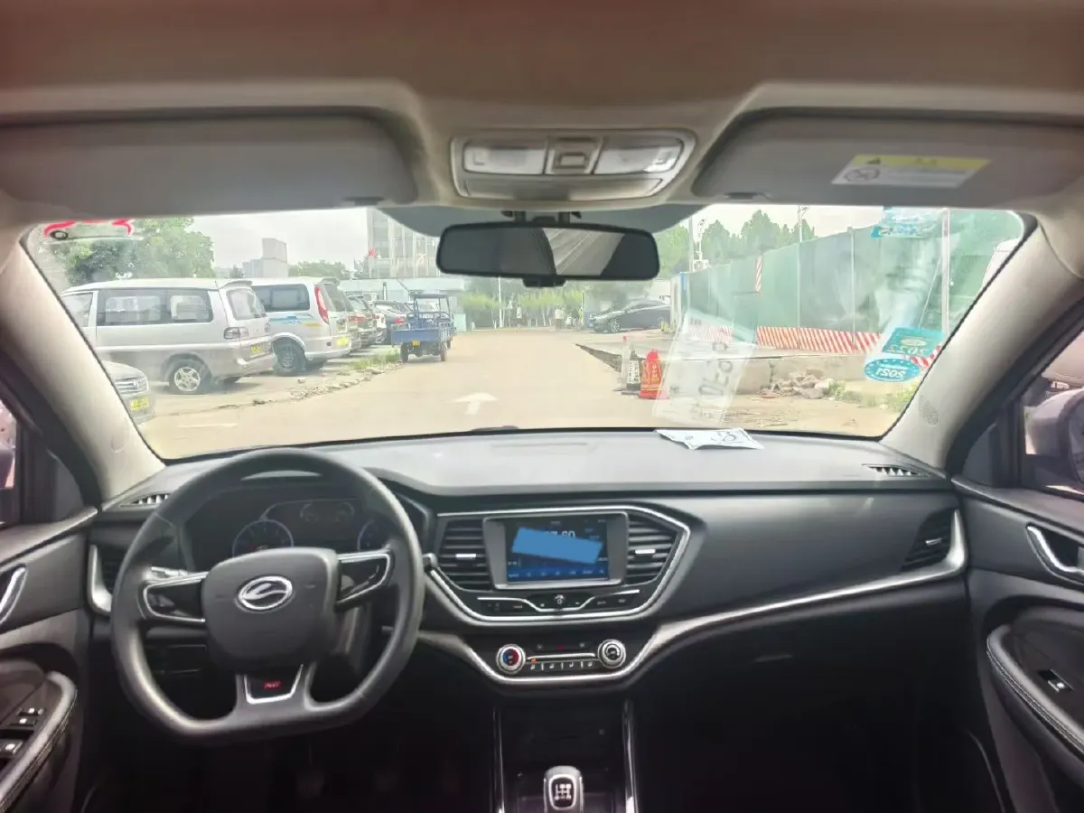 2017 Landwind X2 1.6L 125HP L4 5MT,autocango,china used car exporter,china ev exporter,chinese used car exporter,chinese used ev exporter