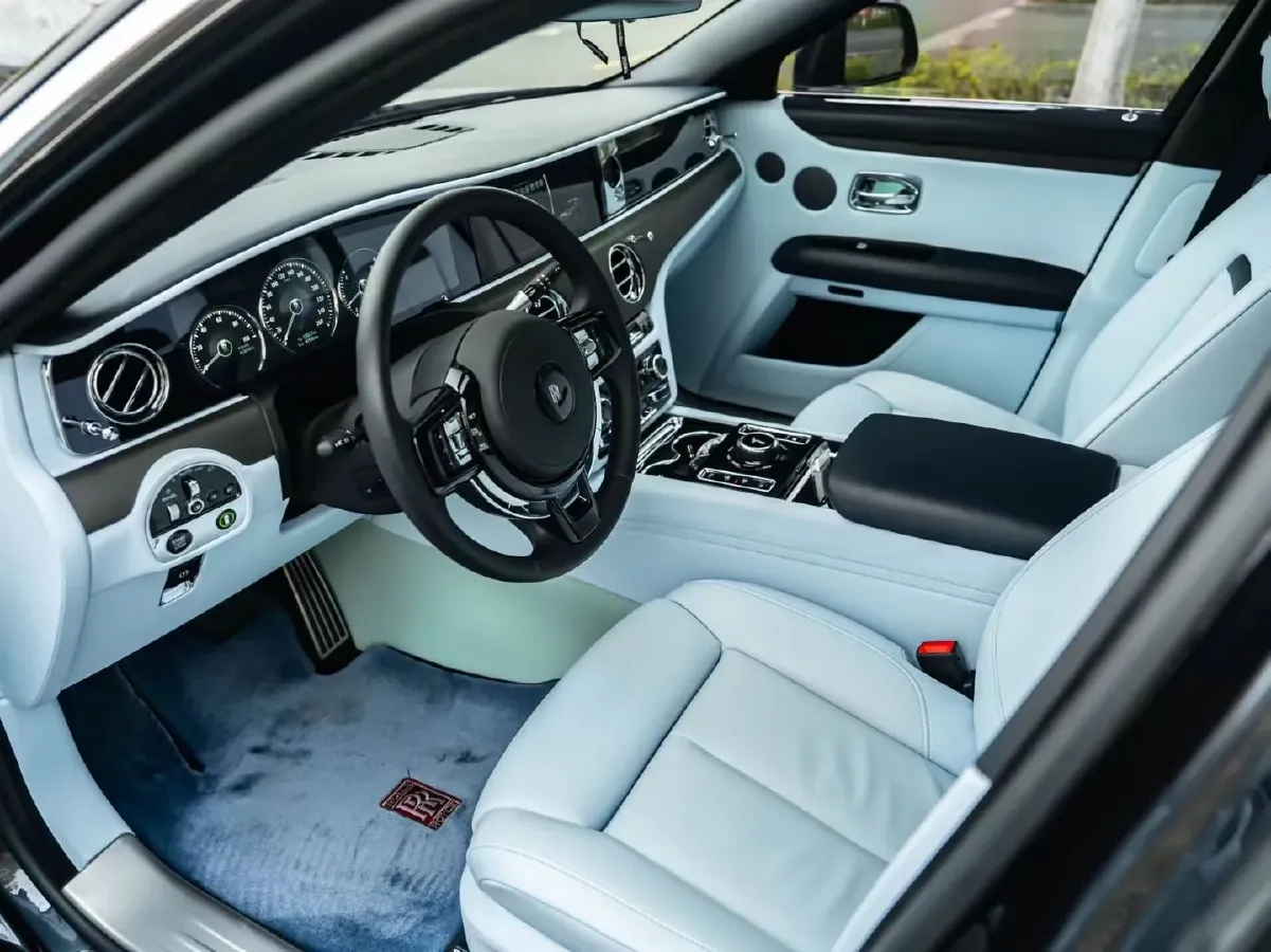 2021 Rolls-Royce Ghost 6.7T 571HP V12 8AT,autocango,china used car exporter,china ev exporter,chinese used car exporter,chinese used ev exporter