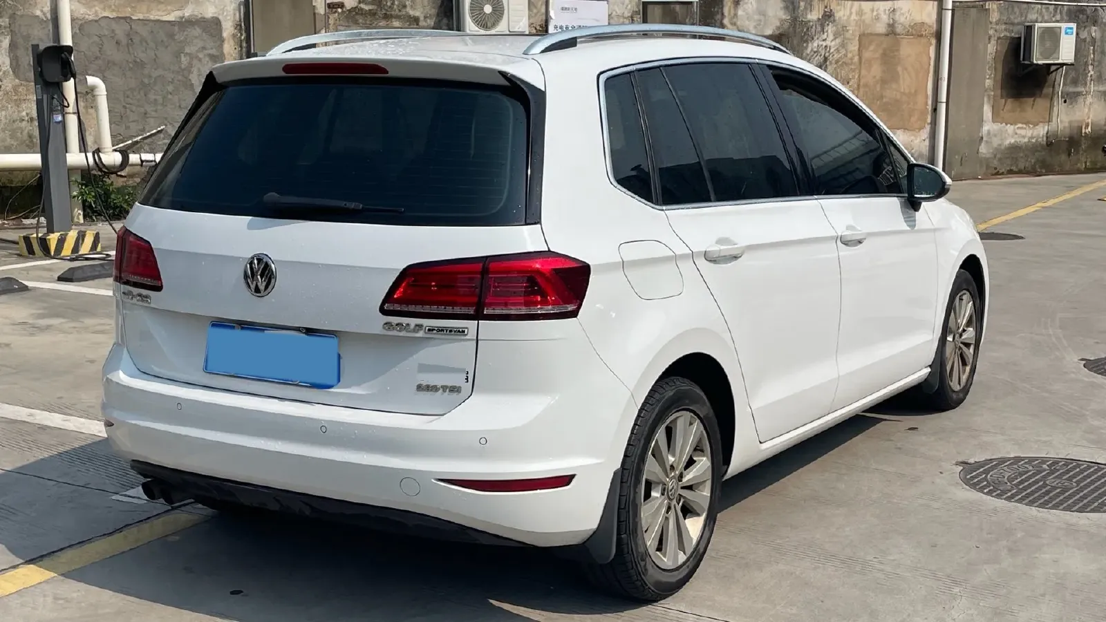 2018 Volkswagen Golf Sportsvan 1.4T 131HP L4 7DCT,autocango,china used car exporter,china ev exporter,chinese used car exporter,chinese used ev exporter