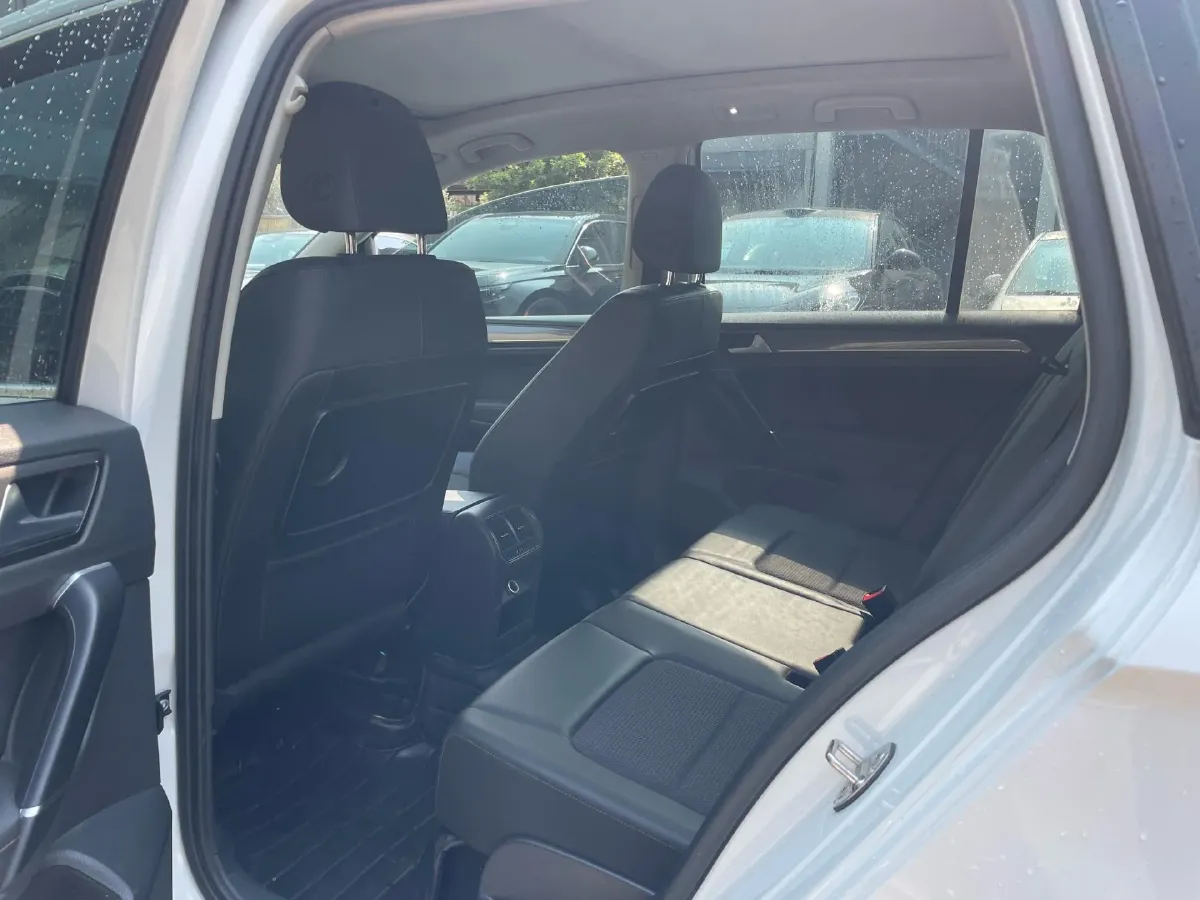 2018 Volkswagen Golf Sportsvan 1.4T 131HP L4 7DCT,autocango,china used car exporter,china ev exporter,chinese used car exporter,chinese used ev exporter