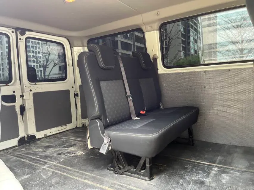 2021 MAXUS XinTu V80 2.0T 127HP L4 6MT,autocango,china used car exporter,china ev exporter,chinese used car exporter,chinese used ev exporter