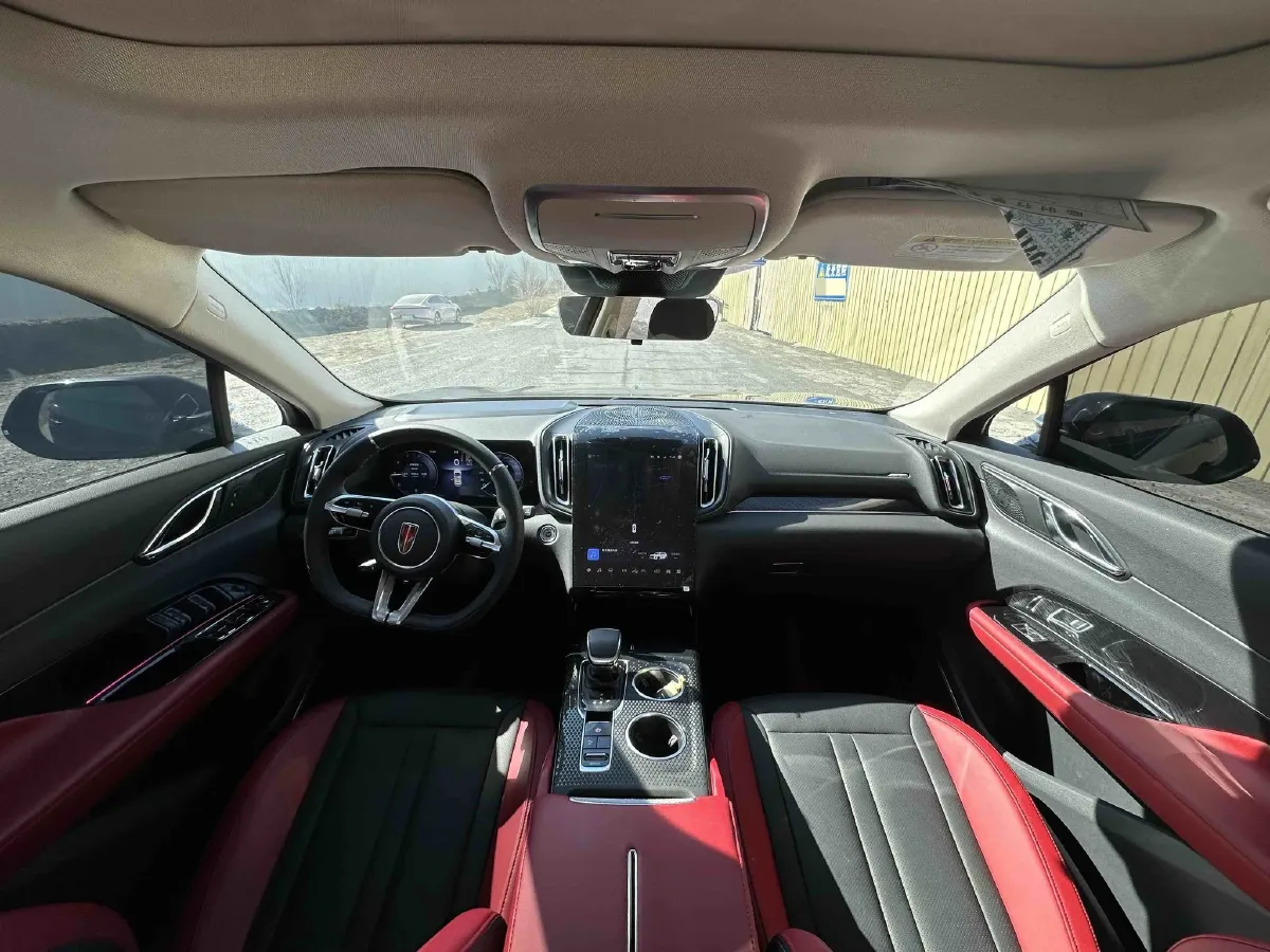 2023 HongQi HS3 1.5T 169HP L4 7DCT,autocango,china used car exporter,china ev exporter,chinese used car exporter,chinese used ev exporter