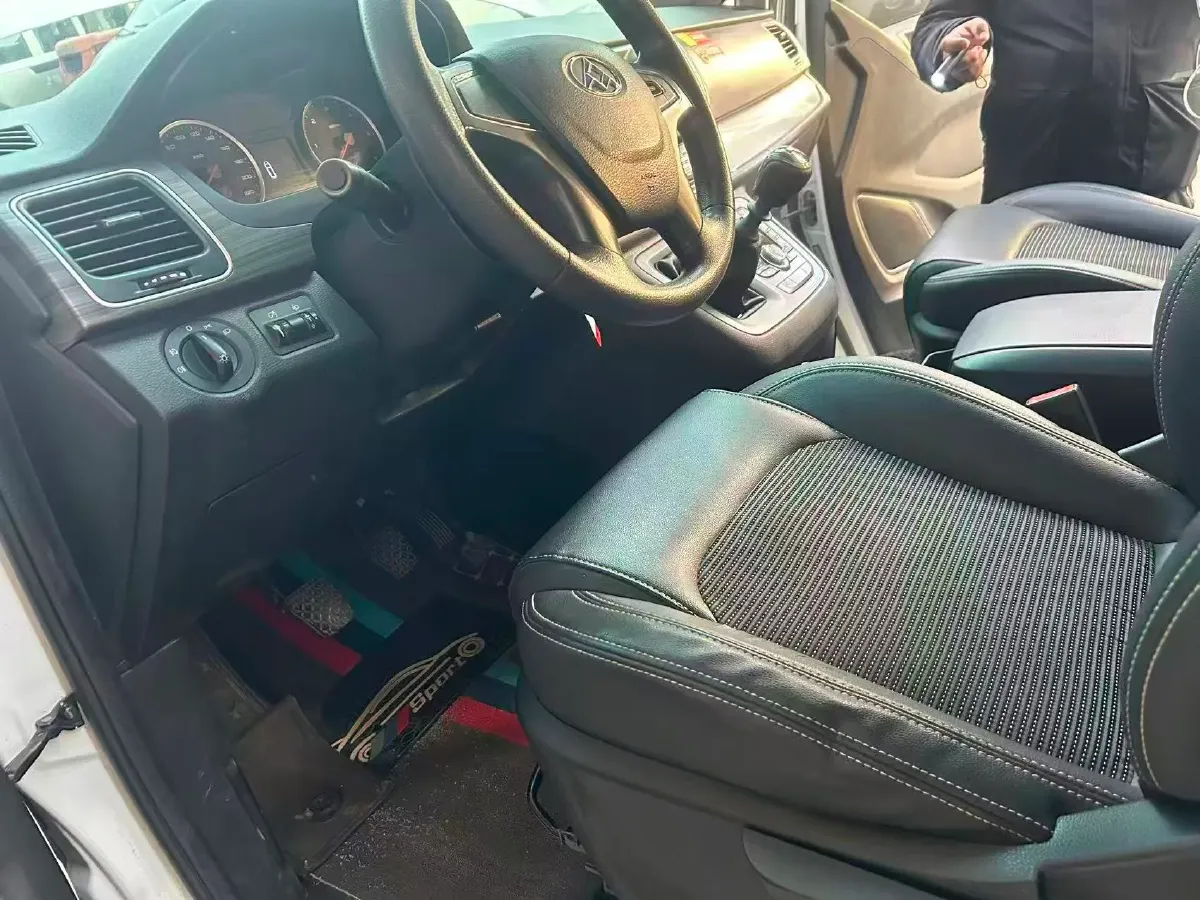 2018 MAXUS G10 1.9T 150HP L4 6MT,autocango,china used car exporter,china ev exporter,chinese used car exporter,chinese used ev exporter