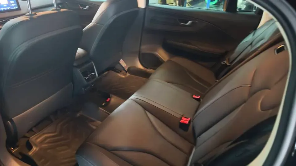 2023 HongQi E-QM5 BEV 54KWH,autocango,china used car exporter,china ev exporter,chinese used car exporter,chinese used ev exporter