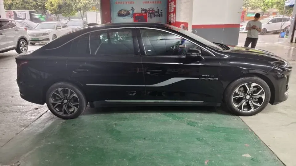 2023 HongQi E-QM5 BEV 54KWH,autocango,china used car exporter,china ev exporter,chinese used car exporter,chinese used ev exporter