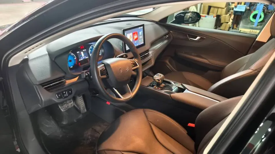 2023 HongQi E-QM5 BEV 54KWH,autocango,china used car exporter,china ev exporter,chinese used car exporter,chinese used ev exporter