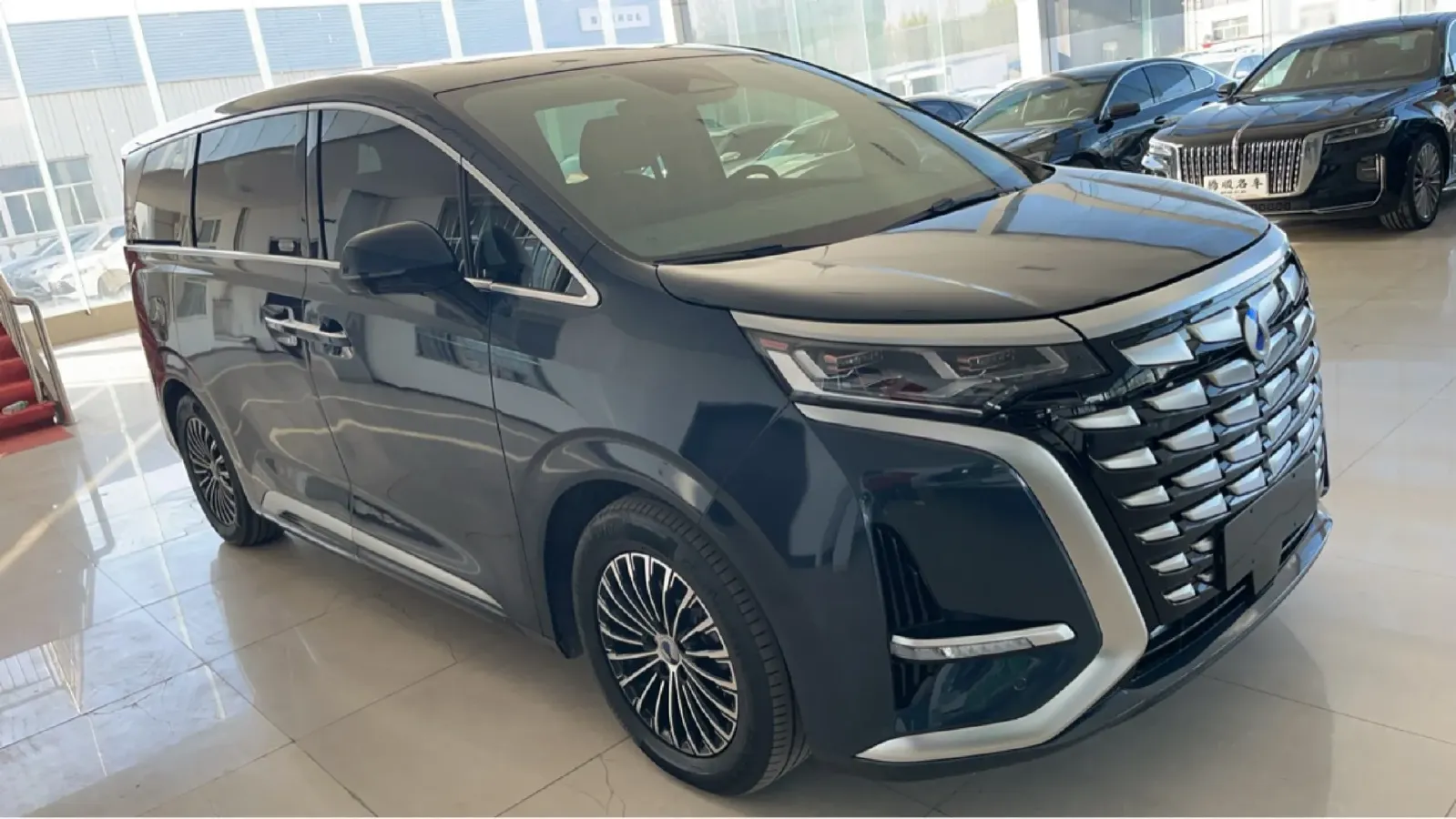 2023 Denza D9 1.5T 139HP L4 E-CVT PHEV 20.39KWH,autocango,china used car exporter,china ev exporter,chinese used car exporter,chinese used ev exporter
