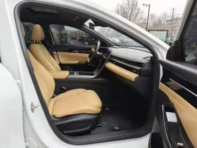 2023 Geely Galaxy L6 1.5T 163HP L4 3DHT PHEV,autocango,china used car exporter,china ev exporter,chinese used car exporter,chinese used ev exporter