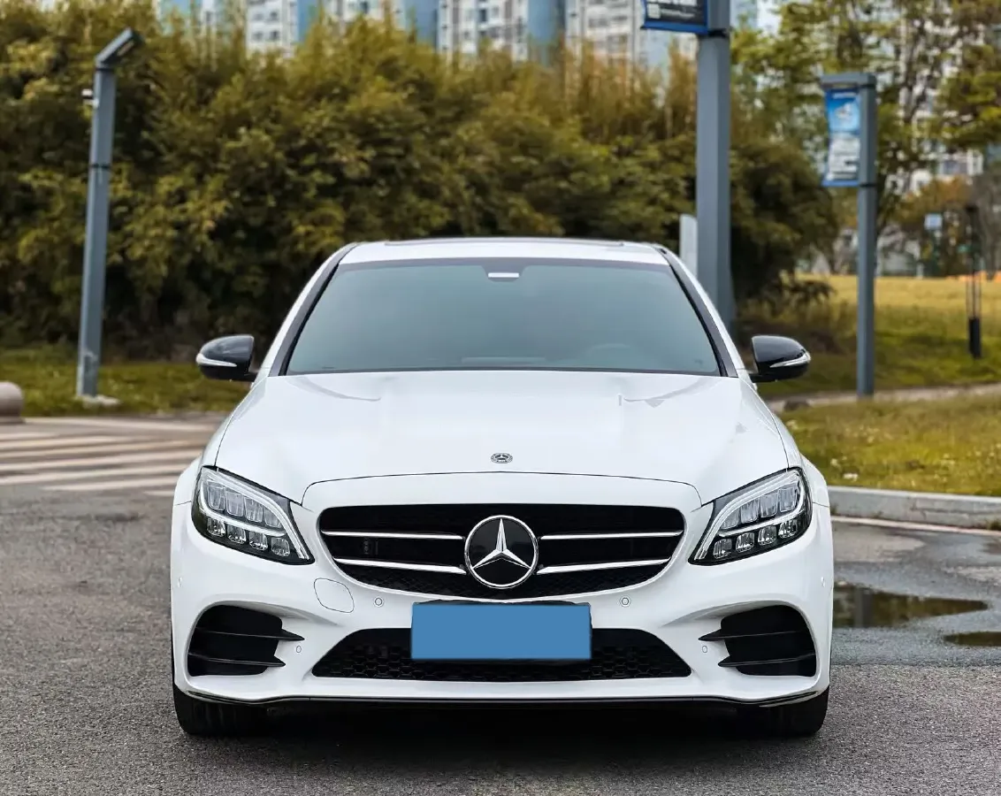 2020 Mercedes-Benz C Class 1.5T 184HP L4 9AT,autocango,china used car exporter,china ev exporter,chinese used car exporter,chinese used ev exporter