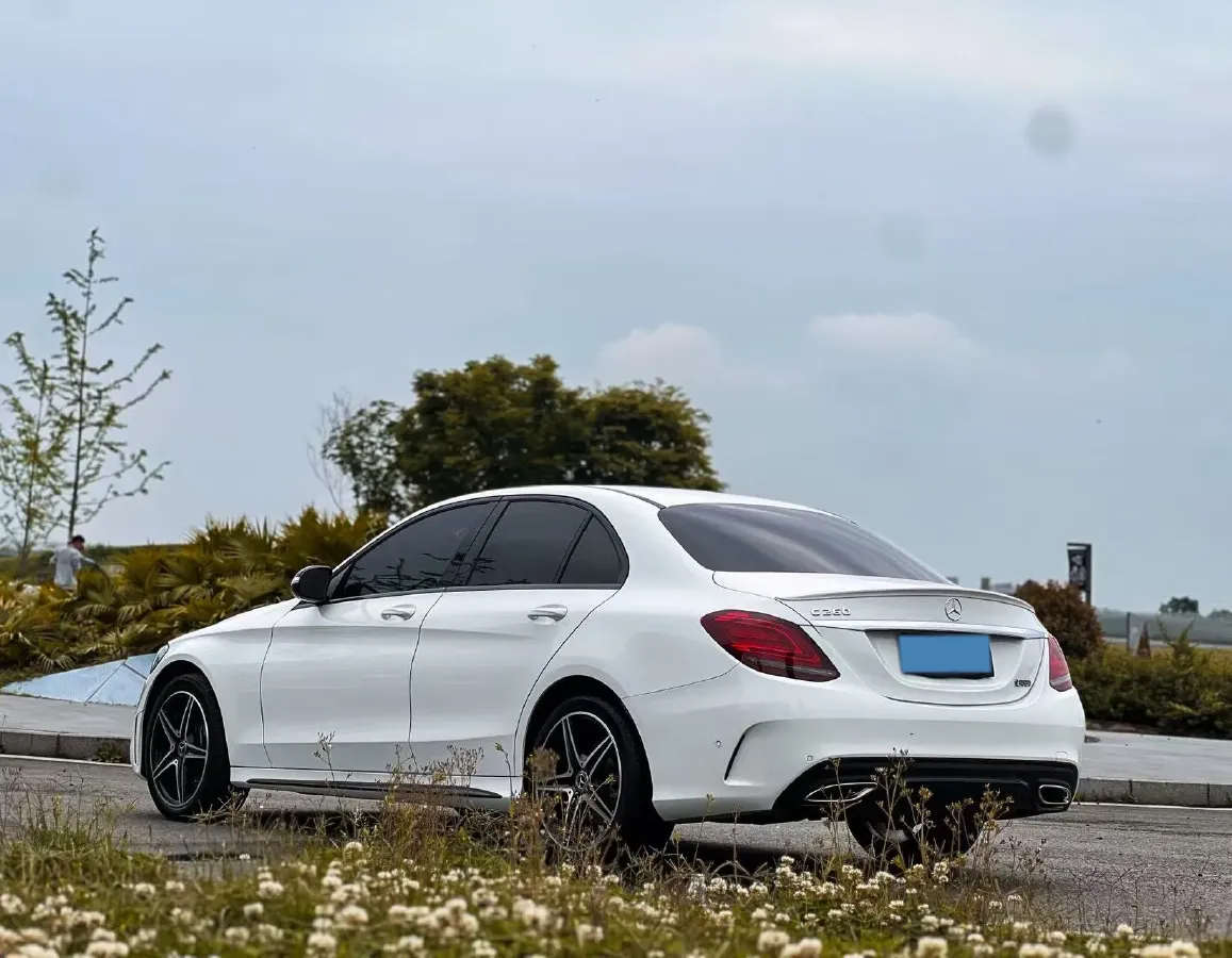 2020 Mercedes-Benz C Class 1.5T 184HP L4 9AT,autocango,china used car exporter,china ev exporter,chinese used car exporter,chinese used ev exporter