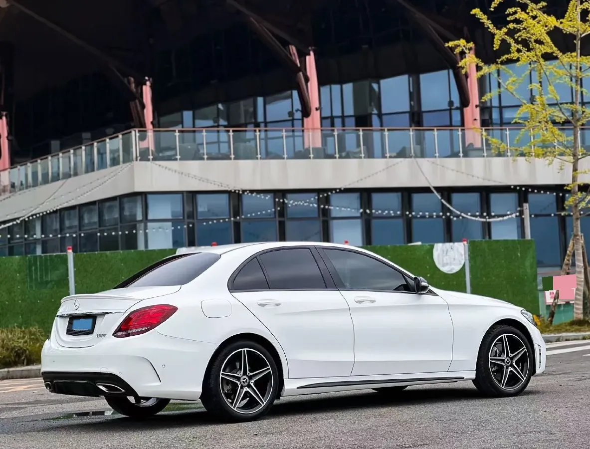 2020 Mercedes-Benz C Class 1.5T 184HP L4 9AT,autocango,china used car exporter,china ev exporter,chinese used car exporter,chinese used ev exporter