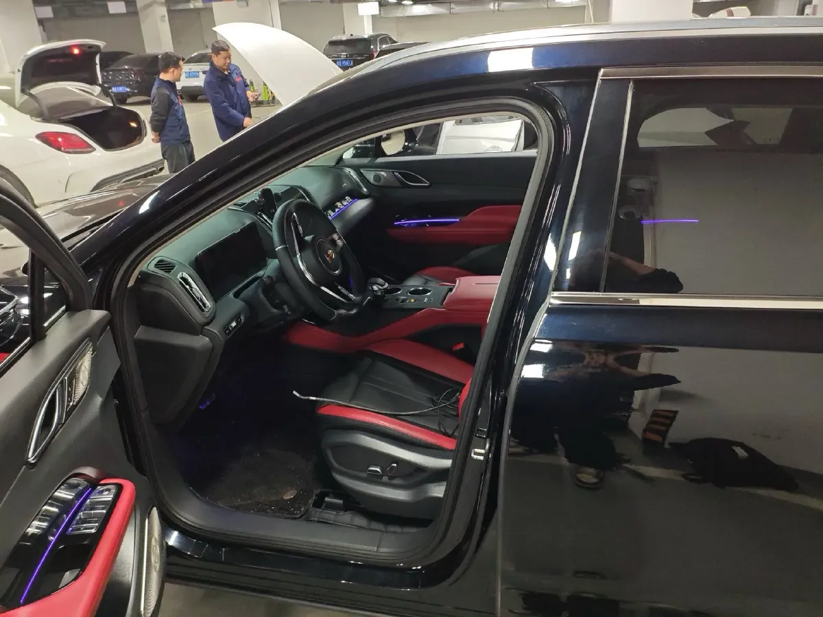 2024 HongQi HS3 1.5T 169HP L4 7DCT,autocango,china used car exporter,china ev exporter,chinese used car exporter,chinese used ev exporter