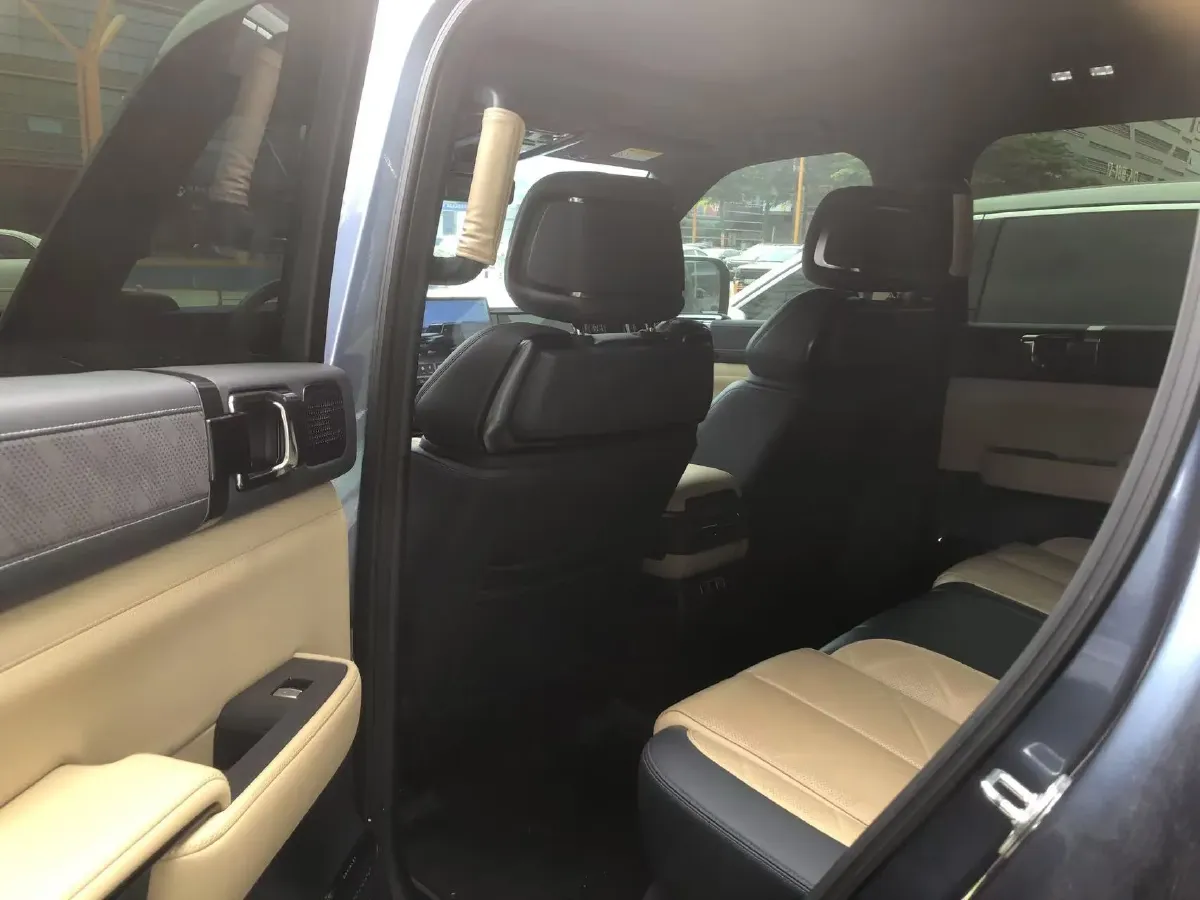 2024 Jaguar XEL 2.0T 250HP L4 8AT,autocango,china used car exporter,china ev exporter,chinese used car exporter,chinese used ev exporter