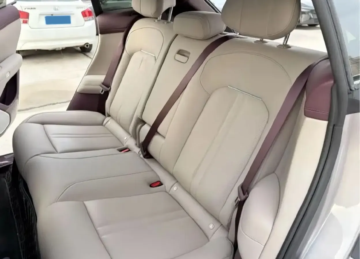 2025 MI YU7 BEV 96.3KWH,autocango,china used car exporter,china ev exporter,chinese used car exporter,chinese used ev exporter