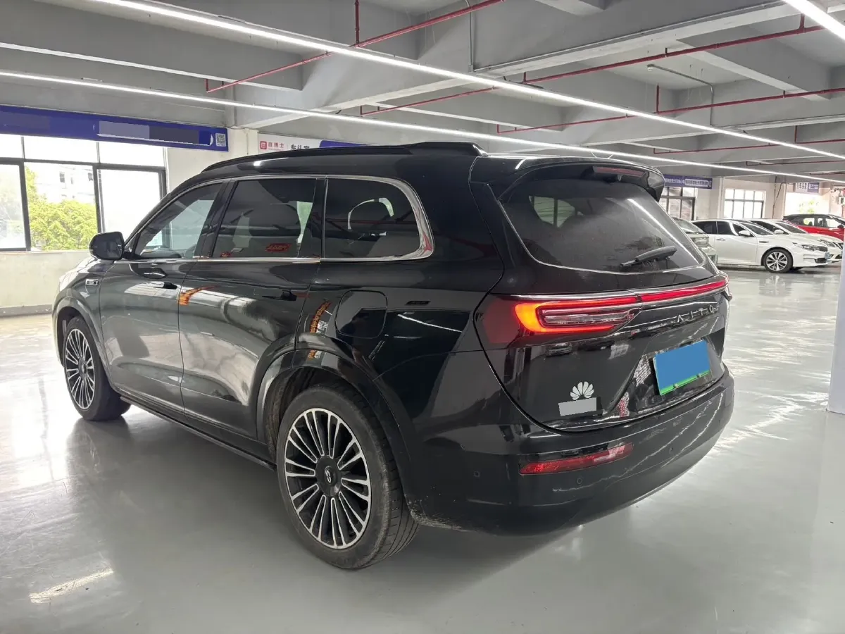 2024 AITO AITO M7 1.5T 152HP L4 REEV 42KWH,autocango,china used car exporter,china ev exporter,chinese used car exporter,chinese used ev exporter