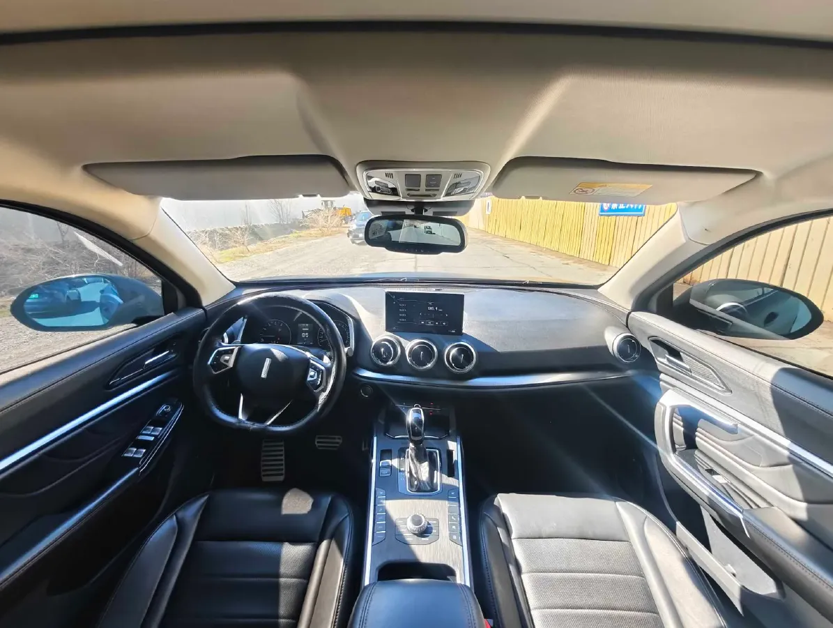 2017 WEY VV5 2.0T 197HP L4 7DCT,autocango,china used car exporter,china ev exporter,chinese used car exporter,chinese used ev exporter