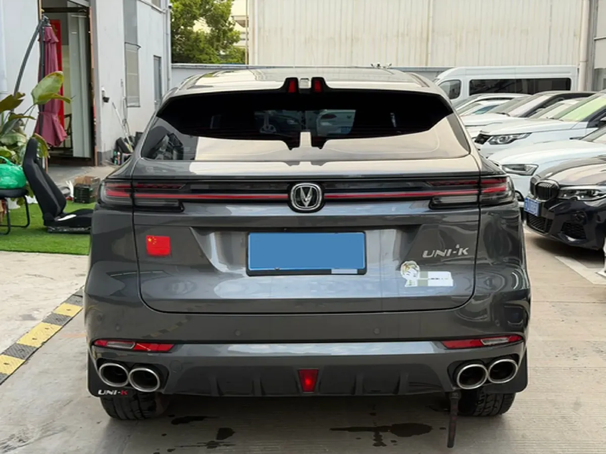 2021 ChangAn UNI-K 2.0T 233HP L4 8AT,autocango,china used car exporter,china ev exporter,chinese used car exporter,chinese used ev exporter