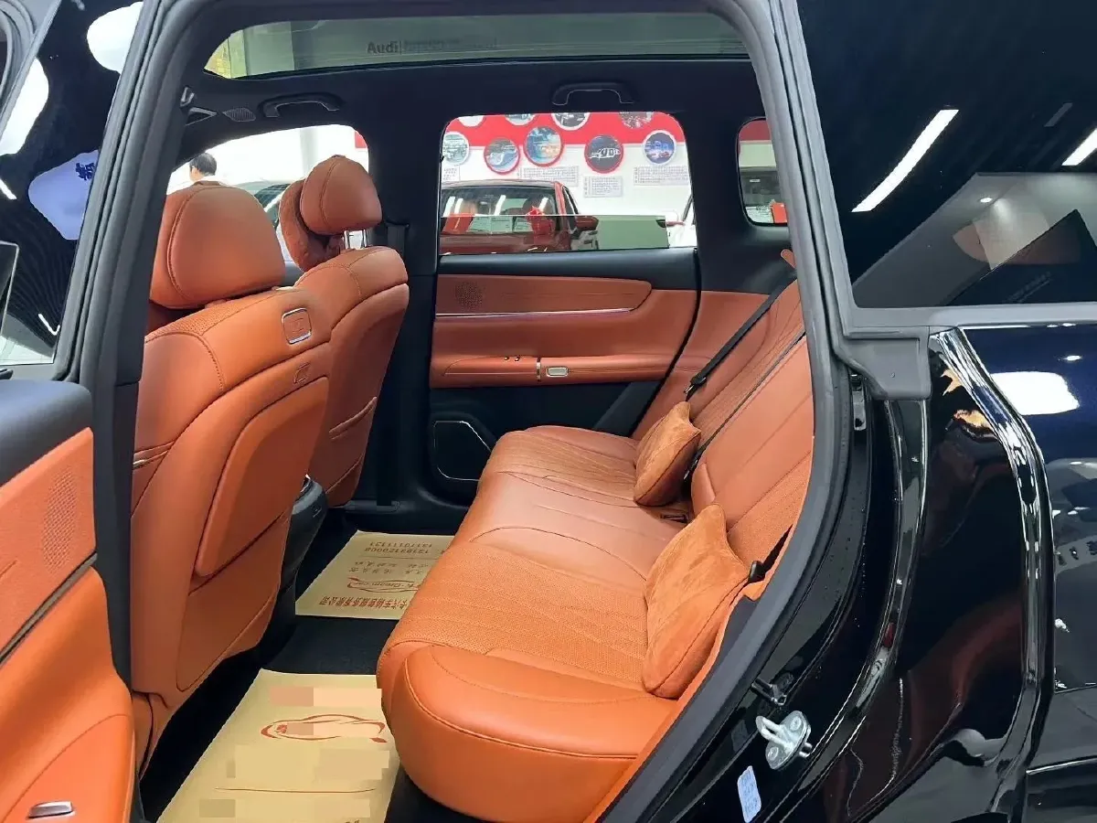 2025 ChangAn QiYuan Q07 1.5T 150HP L4 E-CVT PHEV,autocango,china used car exporter,china ev exporter,chinese used car exporter,chinese used ev exporter