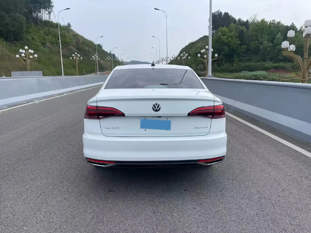 2021 Volkswagen Bora 1.5L 113HP L4 6AT,autocango,china used car exporter,china ev exporter,chinese used car exporter,chinese used ev exporter
