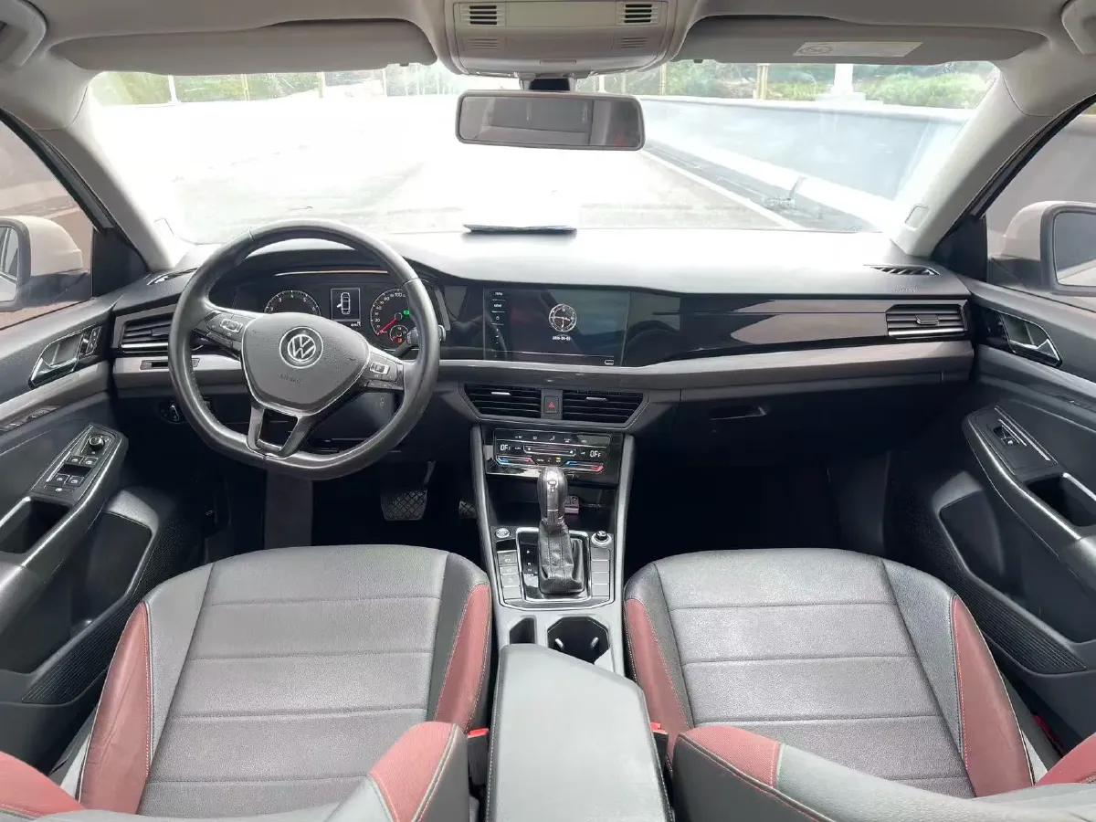 2021 Volkswagen Bora 1.5L 113HP L4 6AT,autocango,china used car exporter,china ev exporter,chinese used car exporter,chinese used ev exporter