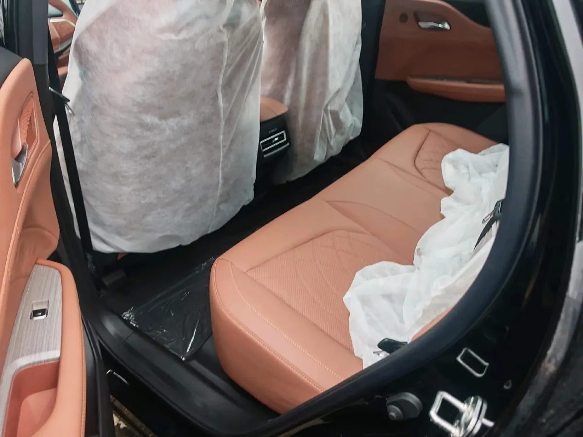 2025 ChangAn UNI-Z 1.5L 98HP L4 E-CVT PHEV,autocango,china used car exporter,china ev exporter,chinese used car exporter,chinese used ev exporter