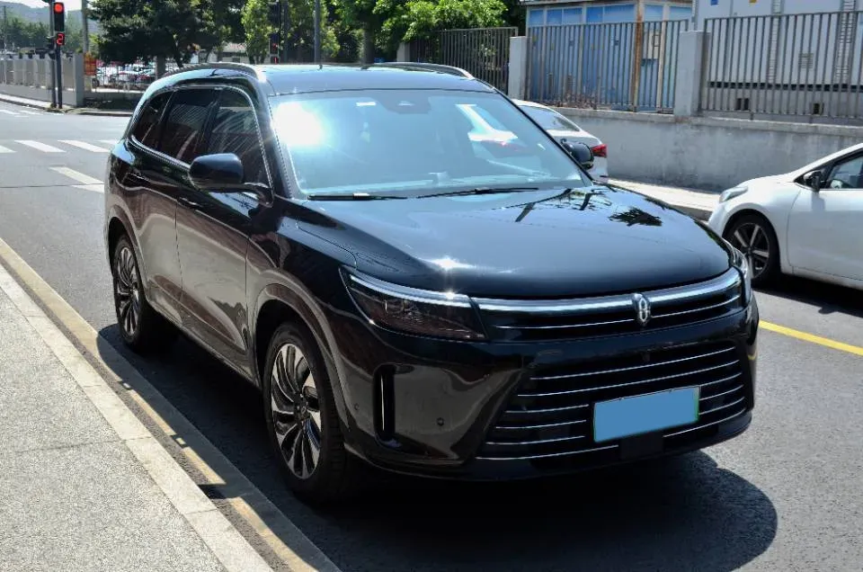2024 AITO AITO M7 1.5T 152HP L4 REEV 40KWH,autocango,china used car exporter,china ev exporter,chinese used car exporter,chinese used ev exporter