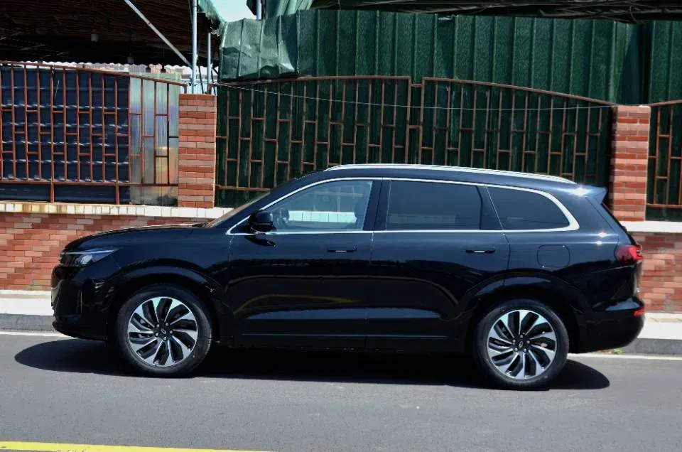 2024 AITO AITO M7 1.5T 152HP L4 REEV 40KWH,autocango,china used car exporter,china ev exporter,chinese used car exporter,chinese used ev exporter