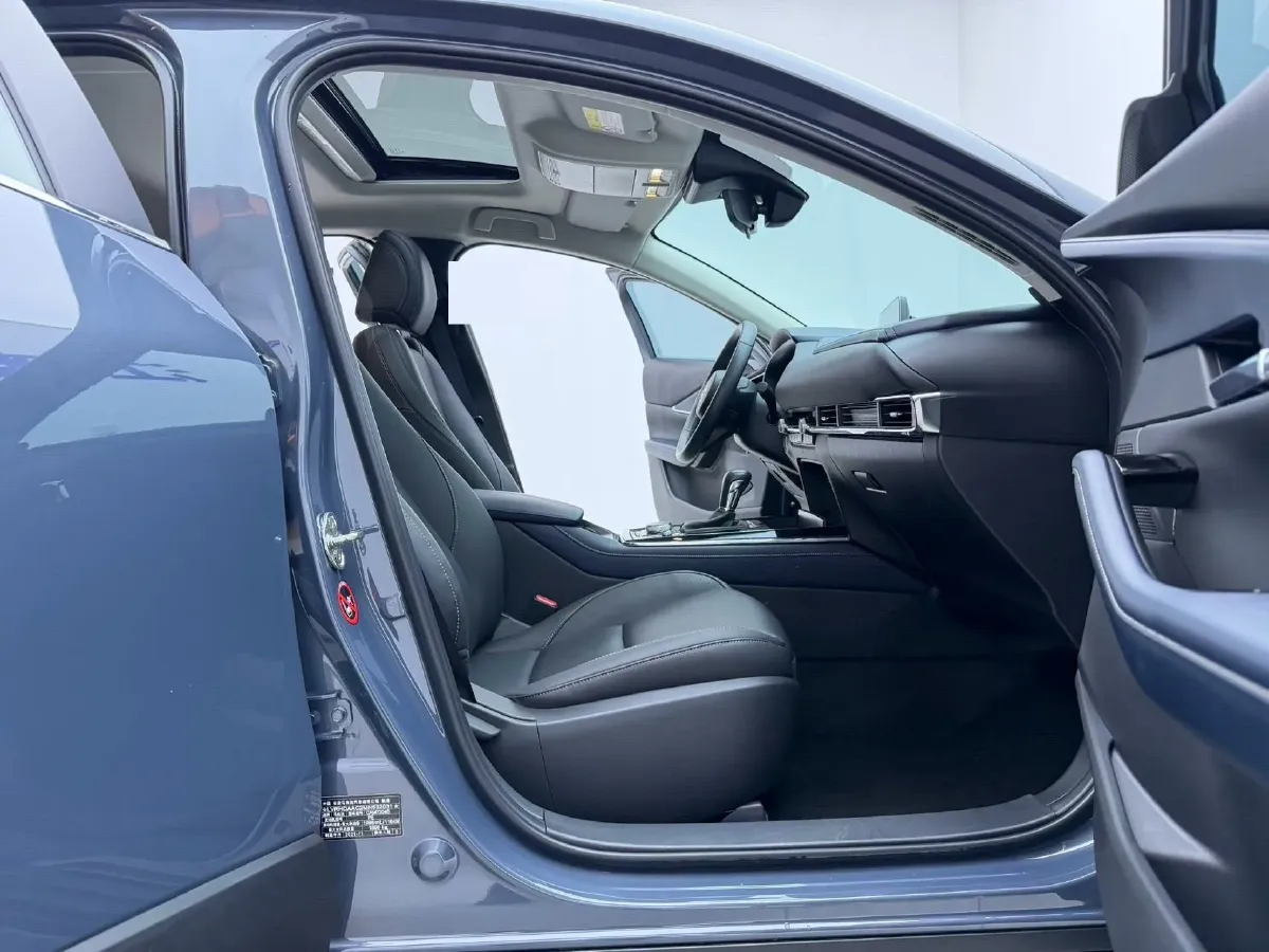 2021 Mazda CX-30 2.0L 158HP L4 6AT,autocango,china used car exporter,china ev exporter,chinese used car exporter,chinese used ev exporter