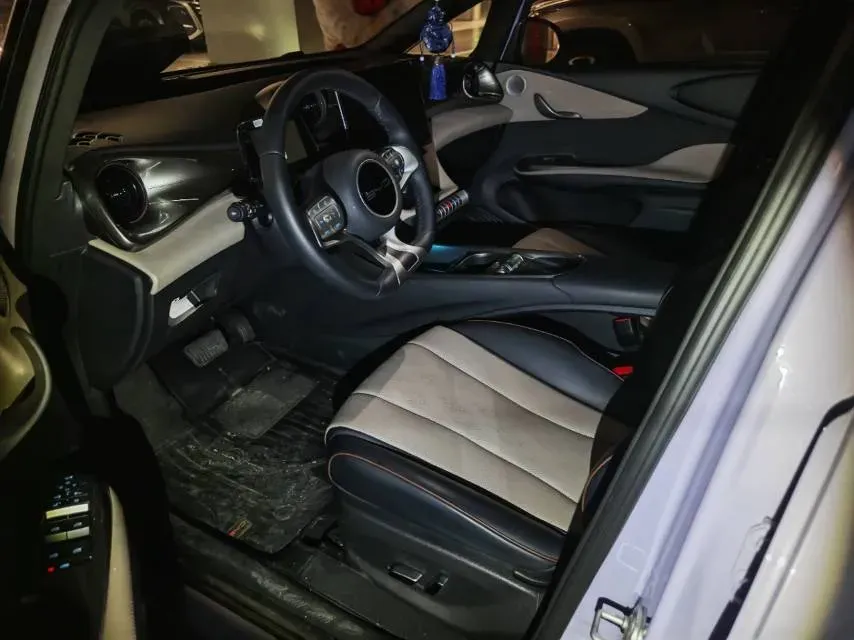 2023 BYD Dolphin BEV 44.928KWH,autocango,china used car exporter,china ev exporter,chinese used car exporter,chinese used ev exporter