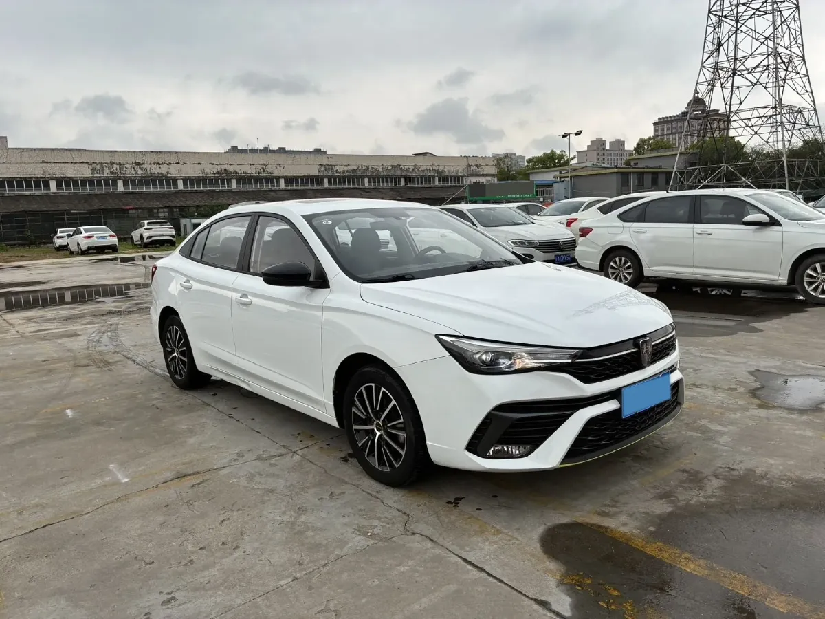 2021 Roewe i5 1.5L 120HP L4 CVT,autocango,china used car exporter,china ev exporter,chinese used car exporter,chinese used ev exporter