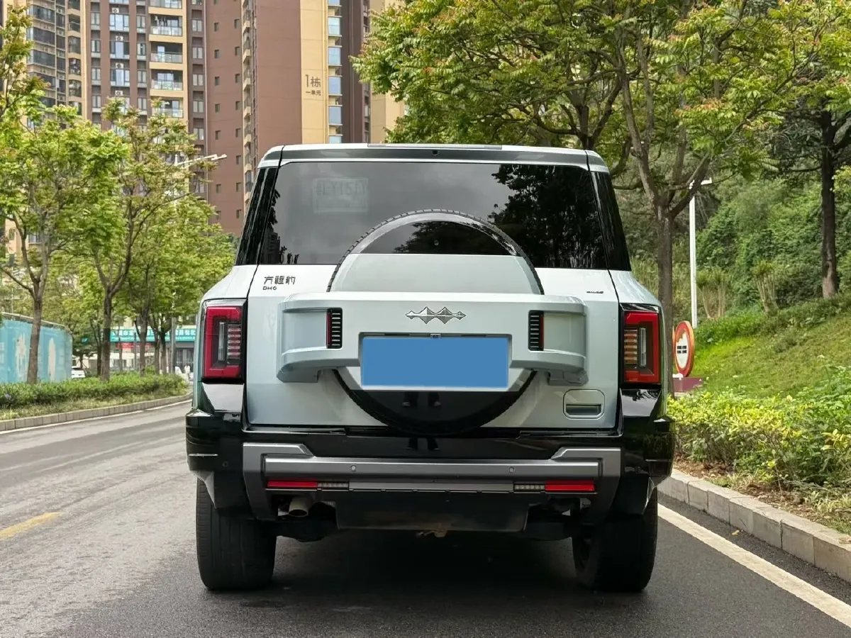 2025 FangChengBao Bao 8 2.0T 245HP L4 E-CVT PHEV 36.8KWH,autocango,china used car exporter,china ev exporter,chinese used car exporter,chinese used ev exporter