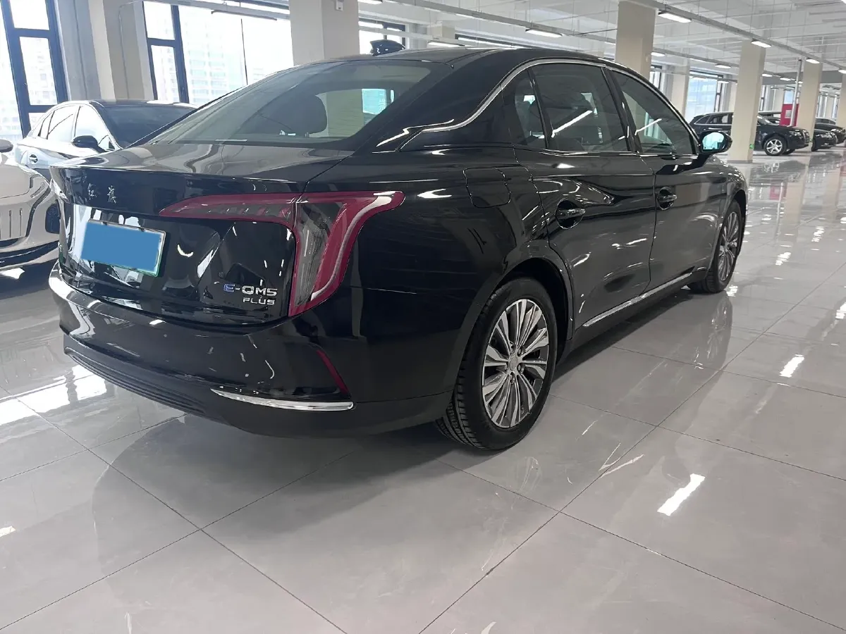 2024 HongQi E-QM5 BEV 72KWH,autocango,china used car exporter,china ev exporter,chinese used car exporter,chinese used ev exporter