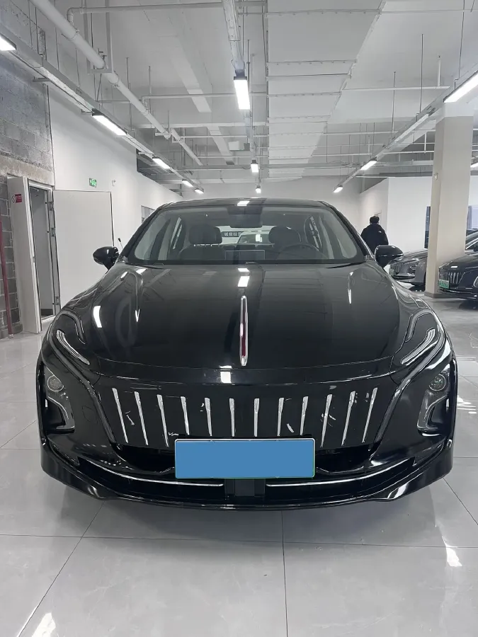 2024 HongQi E-QM5 BEV 72KWH,autocango,china used car exporter,china ev exporter,chinese used car exporter,chinese used ev exporter