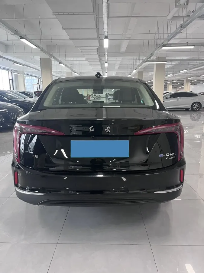 2024 HongQi E-QM5 BEV 72KWH,autocango,china used car exporter,china ev exporter,chinese used car exporter,chinese used ev exporter
