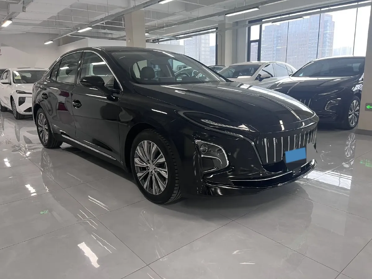 2024 HongQi E-QM5 BEV 72KWH,autocango,china used car exporter,china ev exporter,chinese used car exporter,chinese used ev exporter