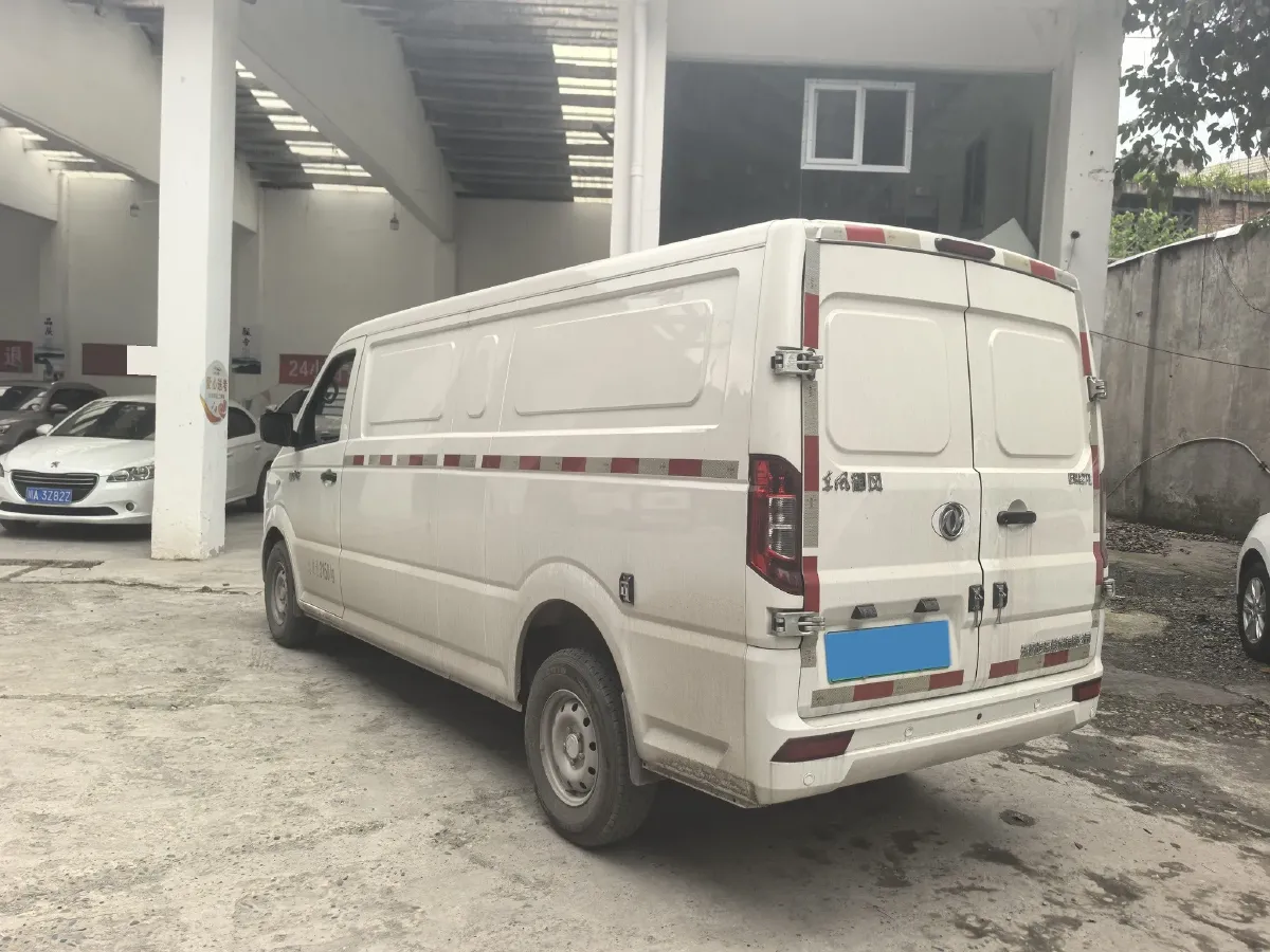 2024 Dongfeng YuFengEM27 BEV 41.472KWH,autocango,china used car exporter,china ev exporter,chinese used car exporter,chinese used ev exporter