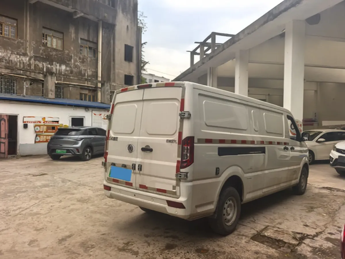 2024 Dongfeng YuFengEM27 BEV 41.472KWH,autocango,china used car exporter,china ev exporter,chinese used car exporter,chinese used ev exporter